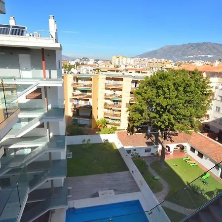 Superb Penthouse In Apartment Fuengirola