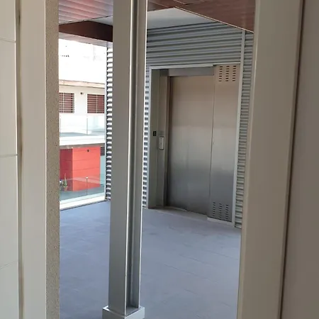 Superb Penthouse In 푸엔히롤라