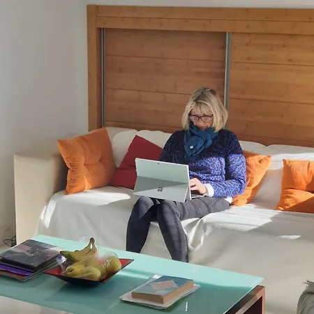 아파트 Superb Penthouse In 푸엔히롤라